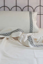 Lazybones King La Belle Sheet Set