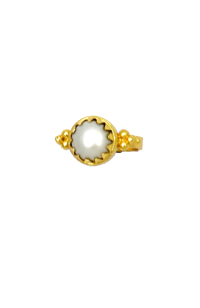 Zoda Pearl Stone Ring